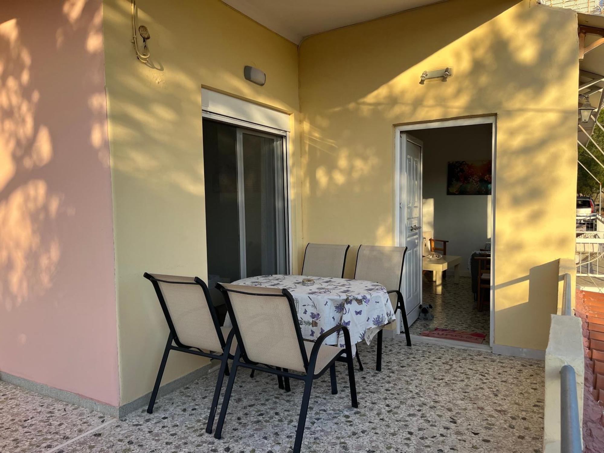 Athens Riviera: 2 Bed / 3' Walk From The Beach Agia Marina  Екстериор снимка