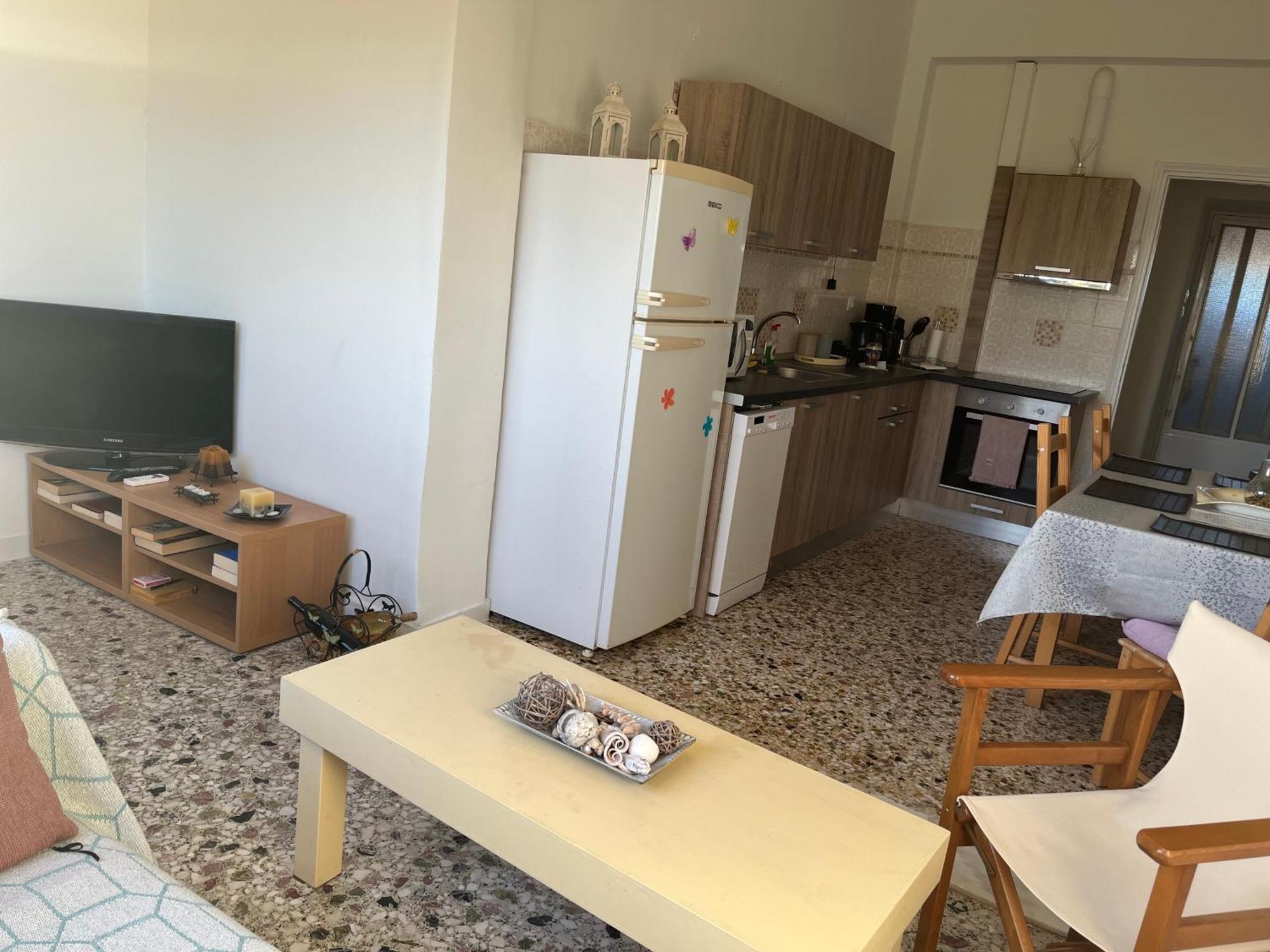 Athens Riviera: 2 Bed / 3' Walk From The Beach Agia Marina  Екстериор снимка